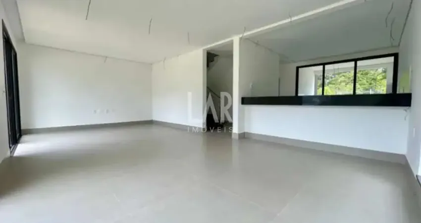 Casa em Condomínio à venda, 4 quartos, 3 suítes, 4 vagas, Garças - Belo Horizonte/MG