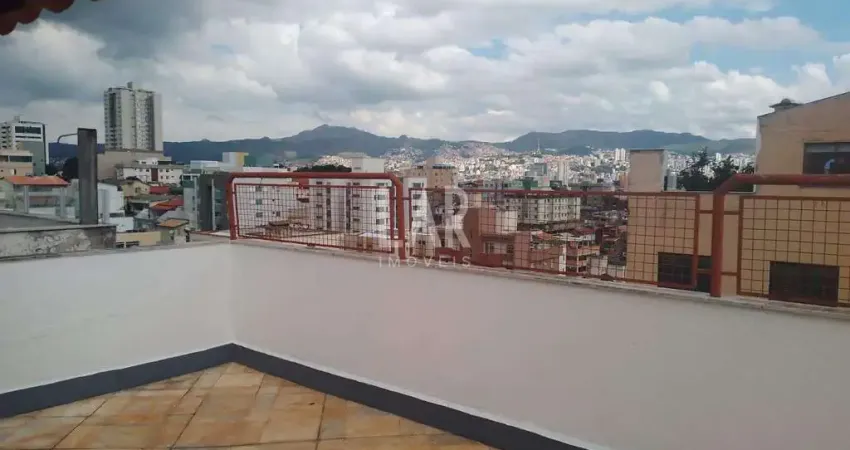 Cobertura à venda, 3 quartos, 1 suíte, 2 vagas, Sagrada Família - Belo Horizonte/MG