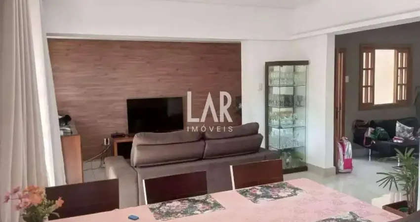 Casa à venda, 3 quartos, 2 suítes, 8 vagas, Jardim América - Belo Horizonte/MG