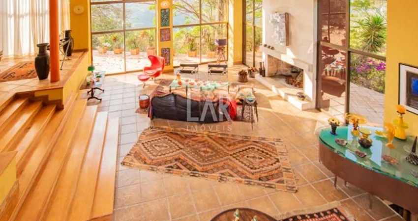 Casa em Condomínio à venda, 3 quartos, 3 suítes, 4 vagas, Bosque da Ribeira - Nova Lima/MG