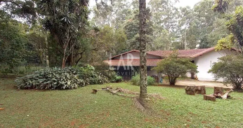 Casa em Condomínio à venda, 3 quartos, 1 suíte, 20 vagas, Lagoa do Miguelão - Nova Lima/MG