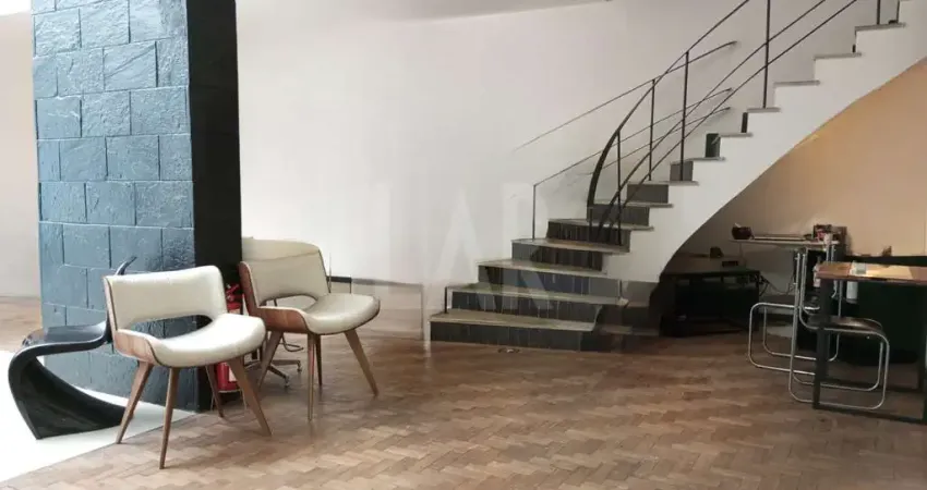 Casa Comercial à venda, 8 quartos, 2 suítes, 4 vagas, Serra - Belo Horizonte/MG