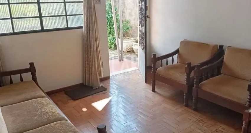 Casa à venda, 4 quartos, 1 suíte, 2 vagas, Nova Floresta - Belo Horizonte/MG