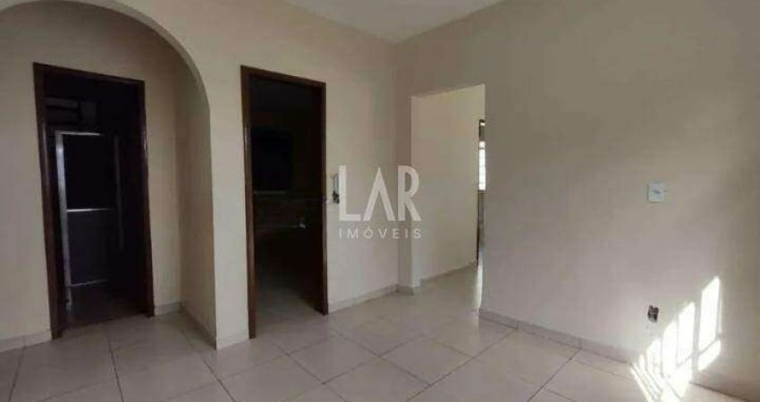 Casa para aluguel, 3 quartos, 3 vagas, Sagrada Família - Belo Horizonte/MG