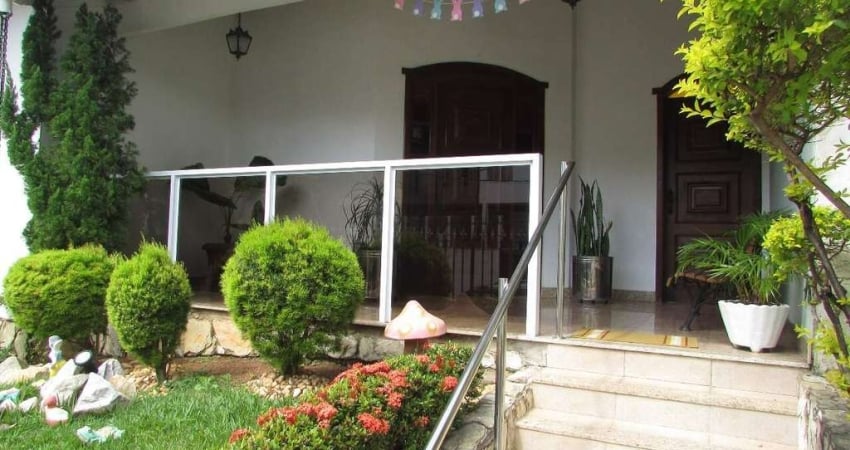 Casa para aluguel, 4 quartos, 2 suítes, 8 vagas, São Luiz - Belo Horizonte/MG