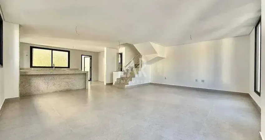 Casa Geminada à venda, 3 quartos, 1 suíte, 3 vagas, Planalto - Belo Horizonte/MG