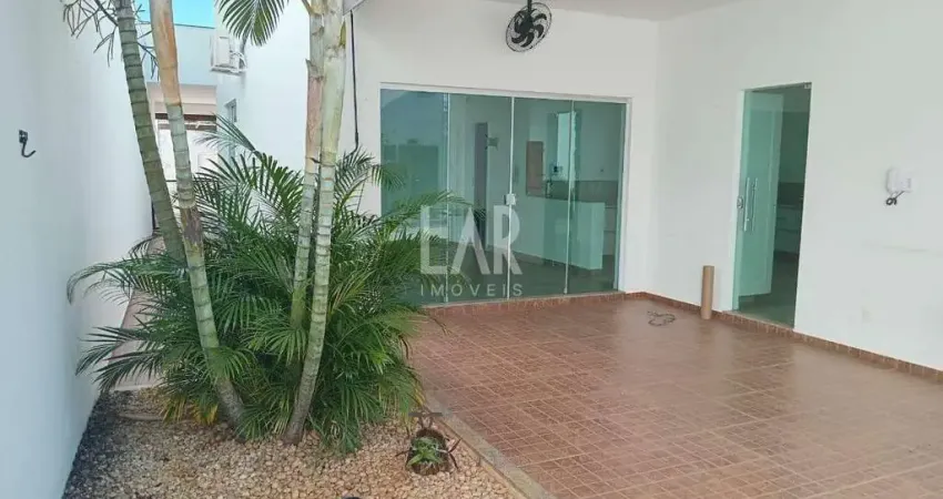 Casa à venda, 3 quartos, 1 suíte, 4 vagas, fonte grande - contagem/mg