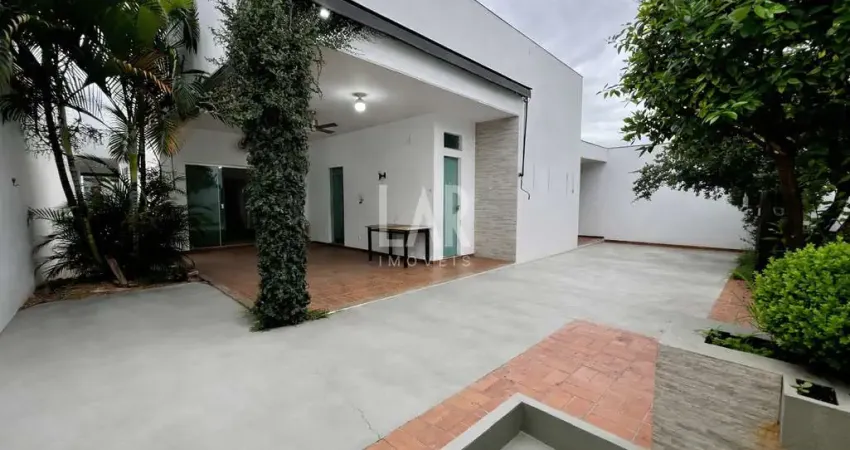 Casa à venda, 3 quartos, 1 suíte, 4 vagas, Fonte Grande - Contagem/MG