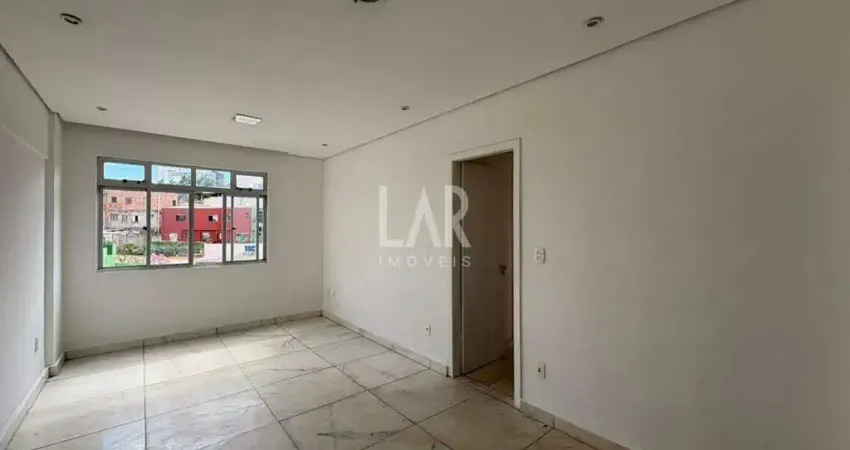 Apartamento com 2 quartos para alugar na Rua Gastão da Cunha, --, Grajaú, Belo Horizonte