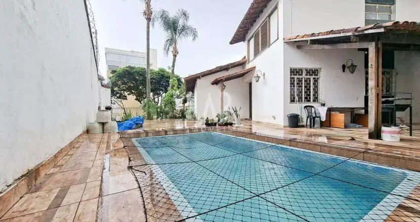 Casa à venda, 5 quartos, 3 suítes, 4 vagas, Santa Lúcia - Belo Horizonte/MG