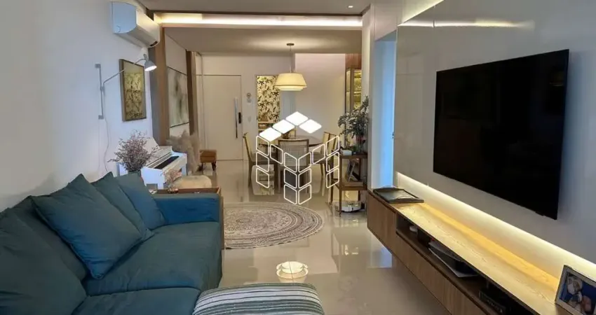 Apartamento com 3 quartos à venda na Rua Brasilpinho, 261, Kobrasol, São José