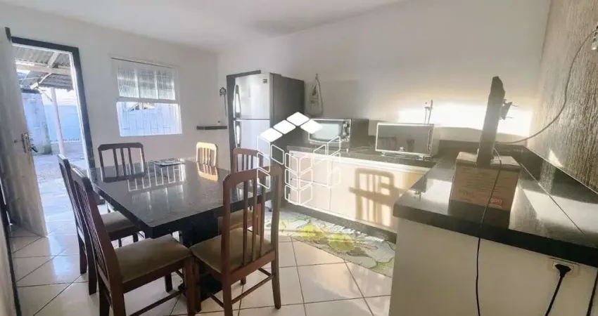 Casa com 2 quartos à venda na Rua Célio Veiga, 1601, Jardim Cidade de Florianópolis, São José