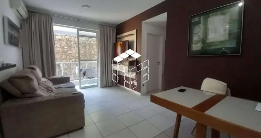 Apartamento com 2 quartos à venda na Rua Humberto Anibal Climaco, 266, Forquilhinhas, São José