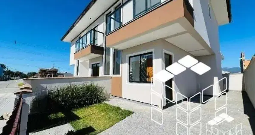Casa com 2 quartos à venda na Nielsen Ubiratã Delfino José, 12, Bela Vista, Palhoça