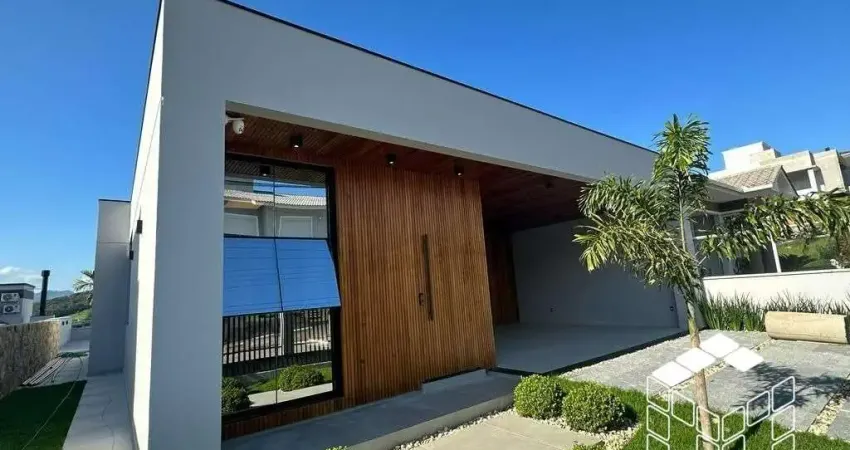 Casa com 3 quartos à venda na Cambiúnas, 852, Pedra Branca, Palhoça