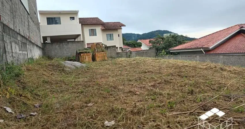 Terreno à venda na Rua Madre Teresa de Calcutá, 87, Real Parque, São José