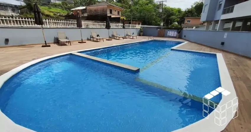 Apartamento com 2 quartos para alugar na Rua Humberto Anibal Climaco, 266, Forquilhinhas, São José