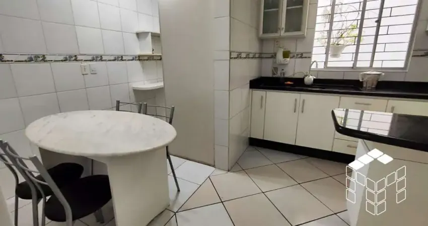Apartamento com 3 quartos para alugar na Rua Jomilda Camargo da Cunha, 237, Kobrasol, São José