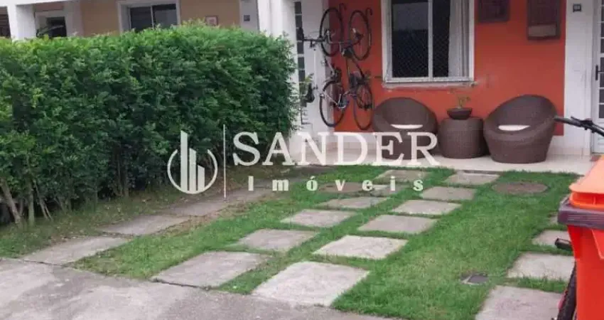 Casa em condomínio fechado com 3 quartos à venda na Estrada dos Bandeirantes, Vargem Pequena, Rio de Janeiro