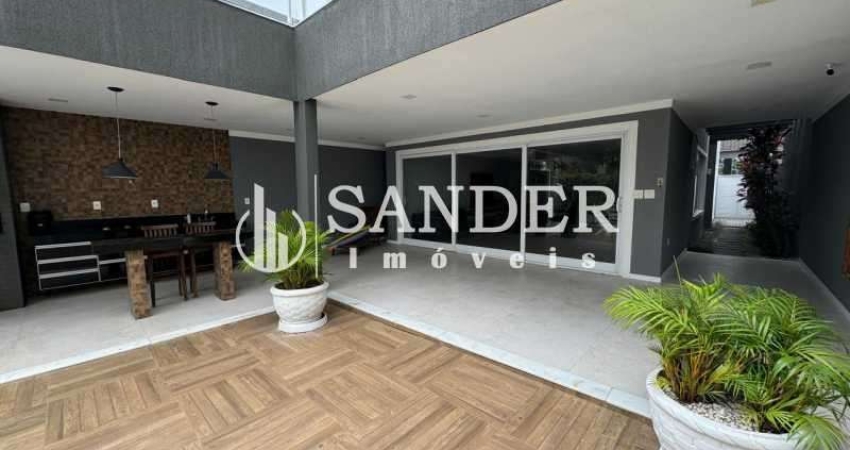 Casa em condomínio fechado com 6 quartos à venda na Estrada Vereador Alceu de Carvalho, Vargem Grande, Rio de Janeiro