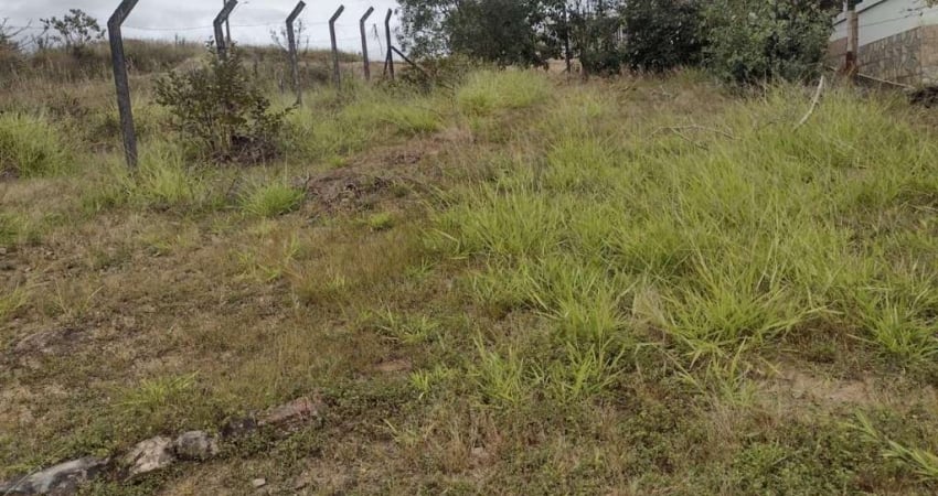 Terreno à venda no Pocinhos do Rio Verde, Caldas 