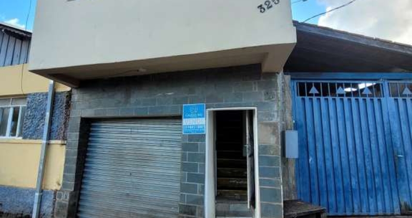 Casa para Venda em Caldas, Centro, 4 dormitórios, 1 suíte, 2 banheiros