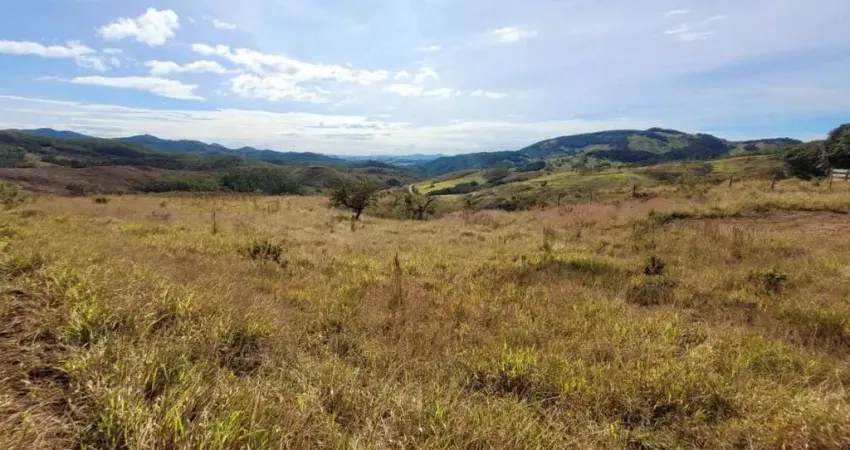 Terreno à venda no Bom Retiro, Caldas