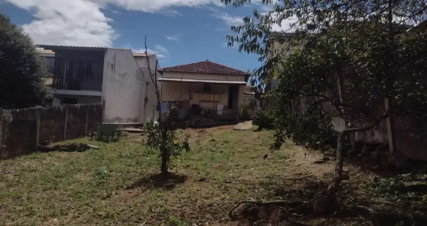 Lote para venda em caldas, centro, 2 dormitórios, 1 banheiro