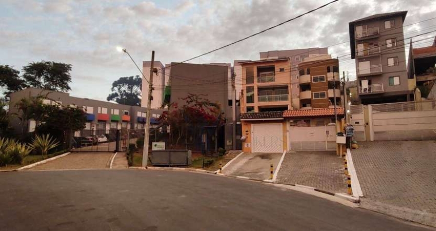 Apartamento com 2 dormitórios à venda, 64 m² por R$ 250.000,00 - Outeiro de Passárgada - Cotia/SP