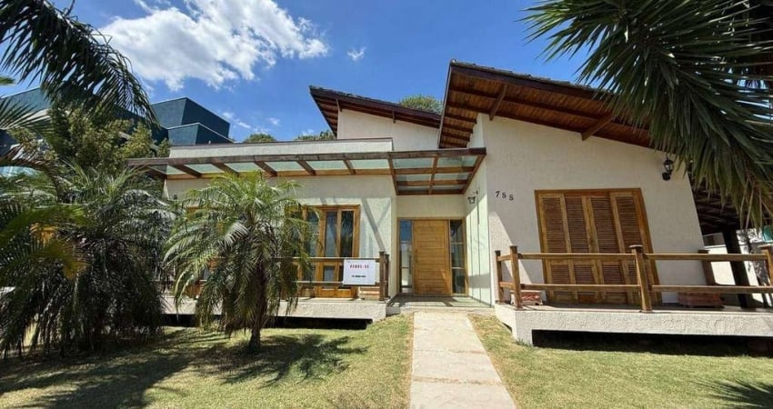 Casa com 3 dormitórios à venda, 237 m² por R$ 990.000,00 - Vivenda Santo Afonso - Vargem Grande Paulista/SP