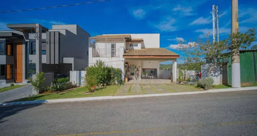 Casa com 3 dormitórios à venda, 272 m² por r$ 1.800.000,00 - residencial valville 2 - santana de parnaíba/sp