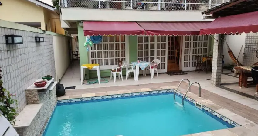 Casa com 4 quartos à venda na Rua Itapuca, 169, Ingá, Niterói