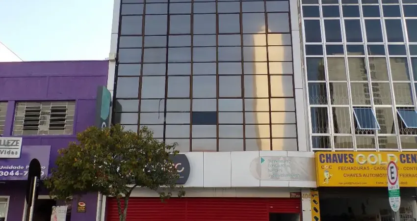 Prédio Comercial com 1.300 M² no Centro de Curitiba.