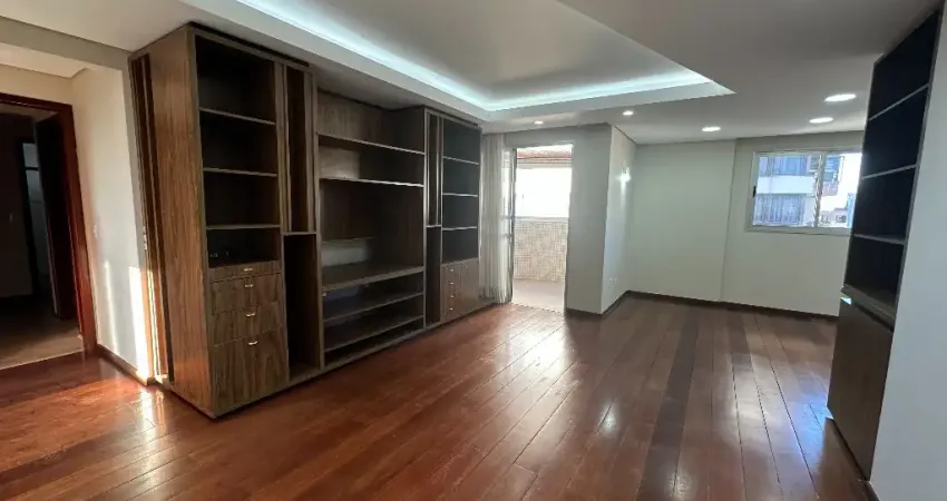 Apartamento 152m², 3 quartos (suíte), 2 vagas, Portão.