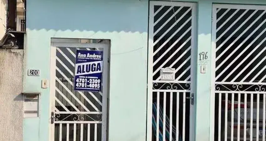 Casa com 2 quartos para alugar no Jardim Umarizal, São Paulo 