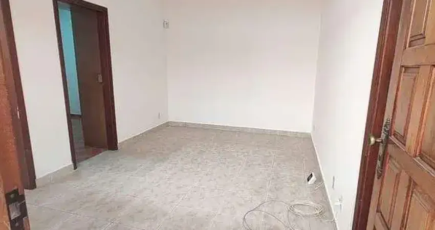 Casa com 2 quartos à venda no Jardim Santa Terezinha, Taboão da Serra 