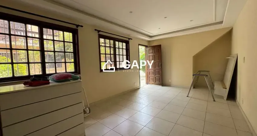 Casa linear em condomínio - 3 quartos - engenho do mato – r$:410.000,00