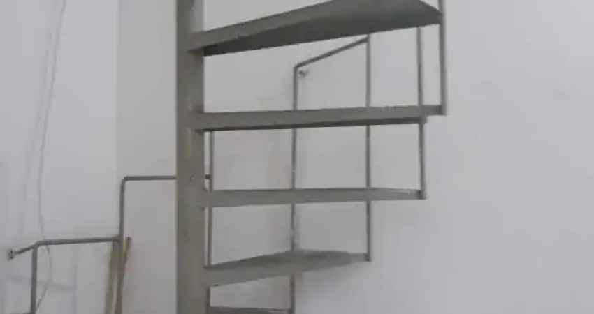 Sala comercial para alugar no Piraporinha, Diadema 