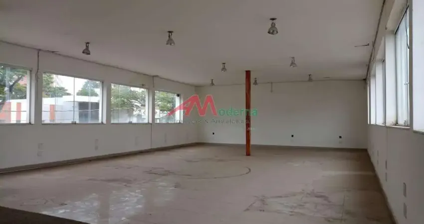 Galpão para Locação em Nova Petrópolis, SBC – 365m², 6 Banheiros