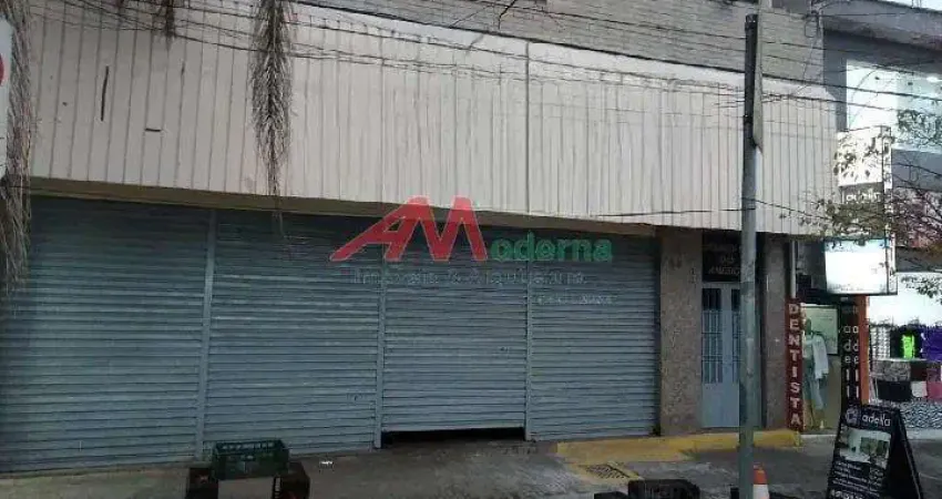 Amplo salão comercial (era a igreja universal) calçadão próximo a estação ferroviária guapituba. terreno: 350,00 mtrs de construção. (porta na largura do imóvel) banheiro(s): feminino (s) e masculi