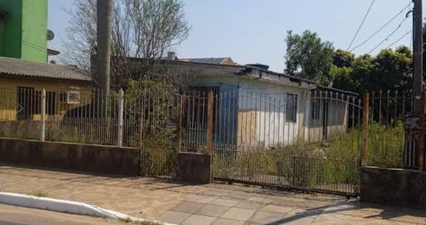 Casa com 3 quartos à venda na Rua Goiás, 306, Niterói, Canoas