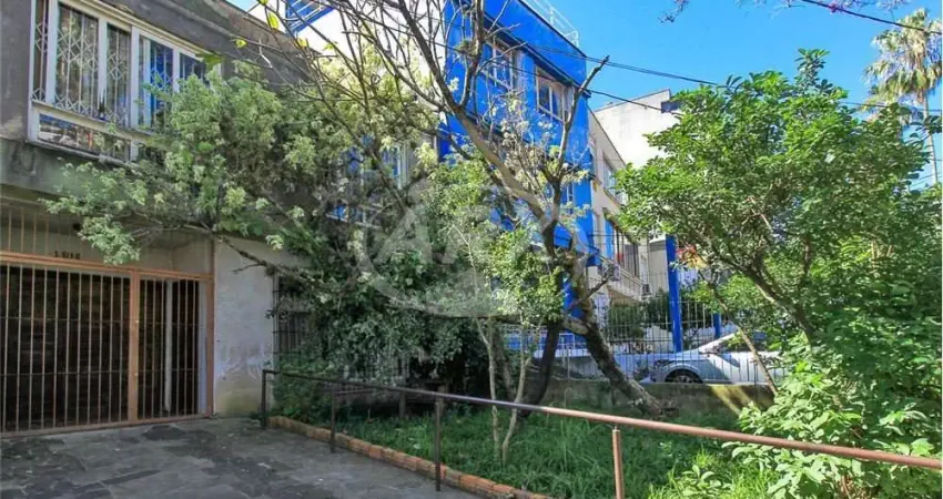 Casa com 3 quartos à venda na Avenida Protásio Alves, 3146, Petrópolis, Porto Alegre