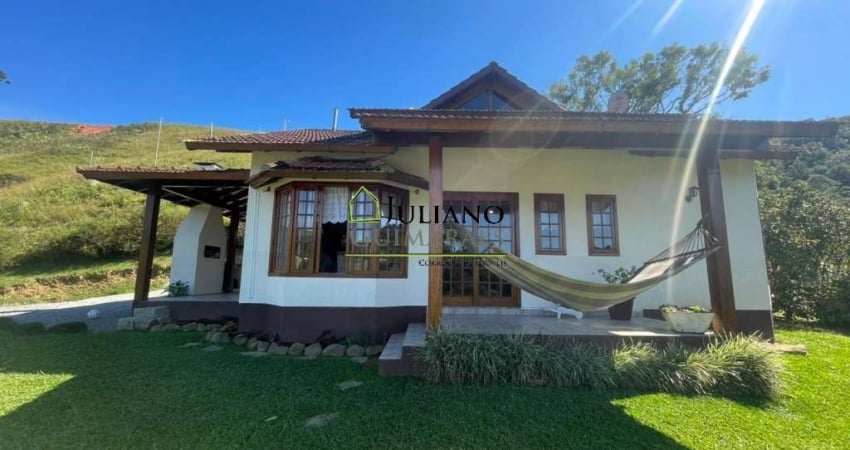 Casa  SEMI MOBILIADA em Taquaras - RANCHO QUEIMADO SC