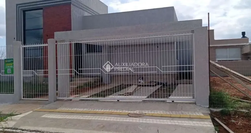 Casa com 3 quartos à venda na Rua Antônio Avelino Varela, 118, Central Parque, Cachoeirinha