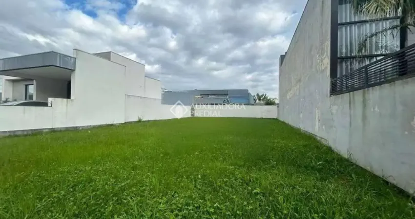 Terreno à venda na dos Bouganviles, 45, Parque da Matriz, Gravataí