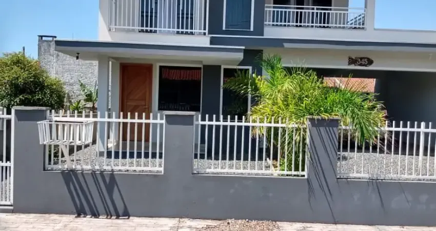 Sobrado no centro de penha – pronto para morar!  com 256m² de área total, este sobrado entrega espaço, conforto e praticidade