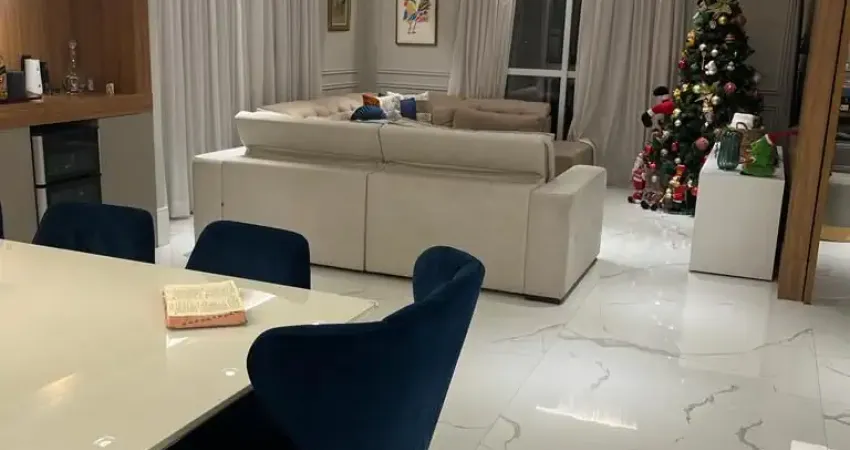 Apartamento de 3 dormitórios 234m² no Resindencial Cap Ferrat