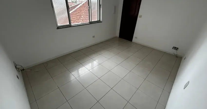 Apartamento de 3 dormitórios 87m² reformado no boqueirão 430mil