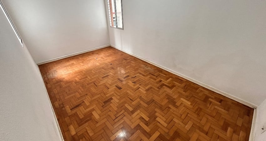 Apartamento de 2 dormitórios 57m² frente mar no Jose Menino 230mil