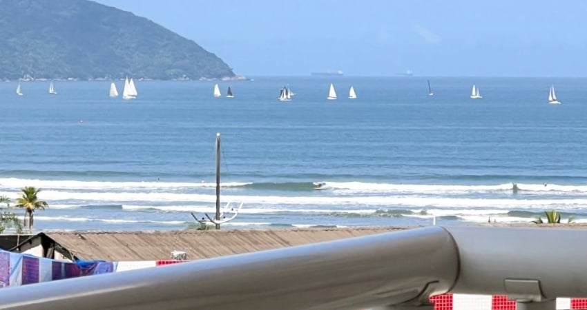 Apartamento de 3  dormitórios 100m² Vista mar na quadra da praia